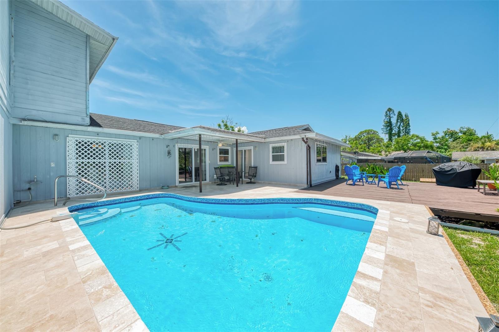 SOUTH VENICE - Residential