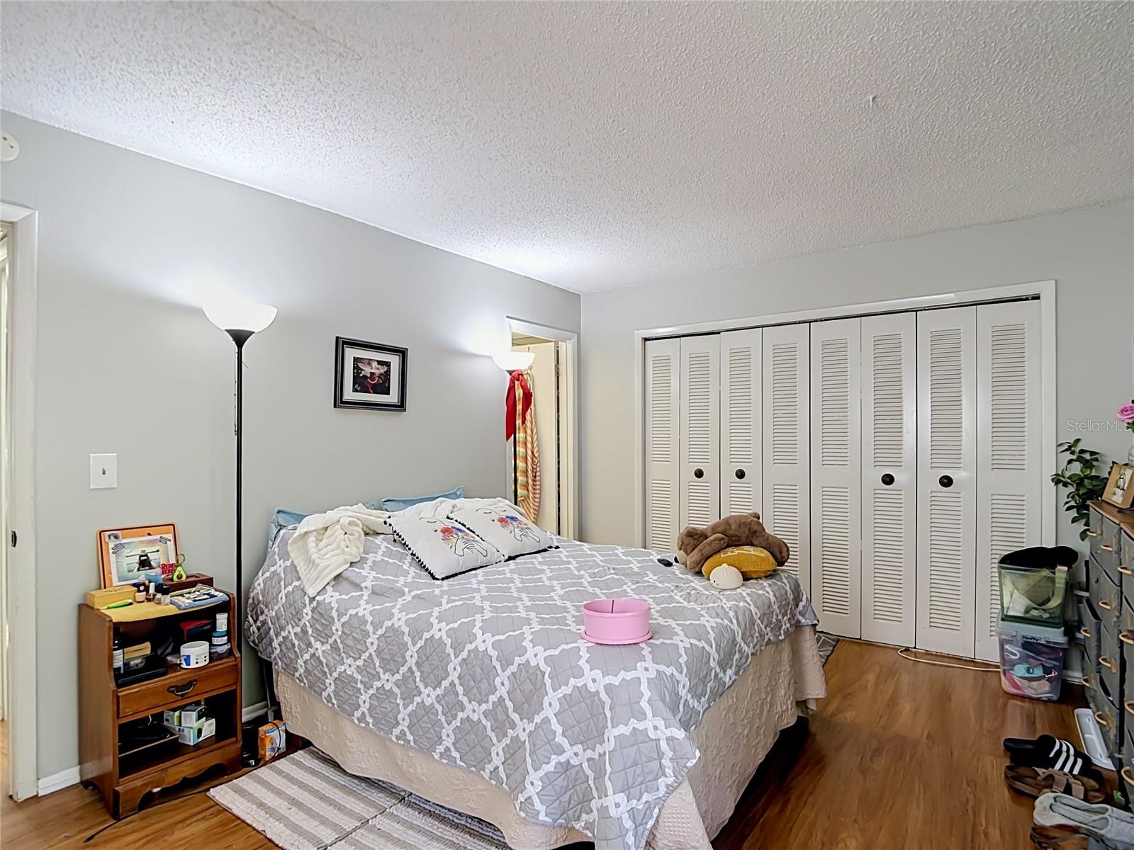 RAINTREE VILLAGE CONDO N - Residential