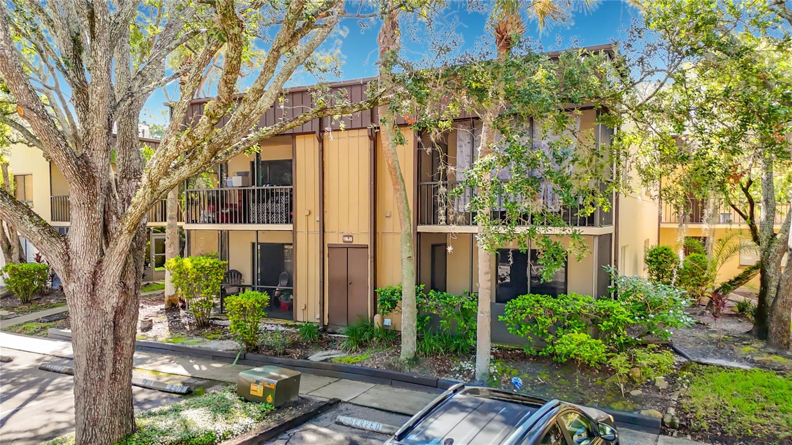RAINTREE VILLAGE CONDO N - Residential