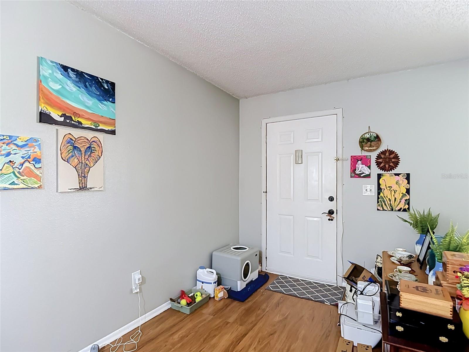 RAINTREE VILLAGE CONDO N - Residential