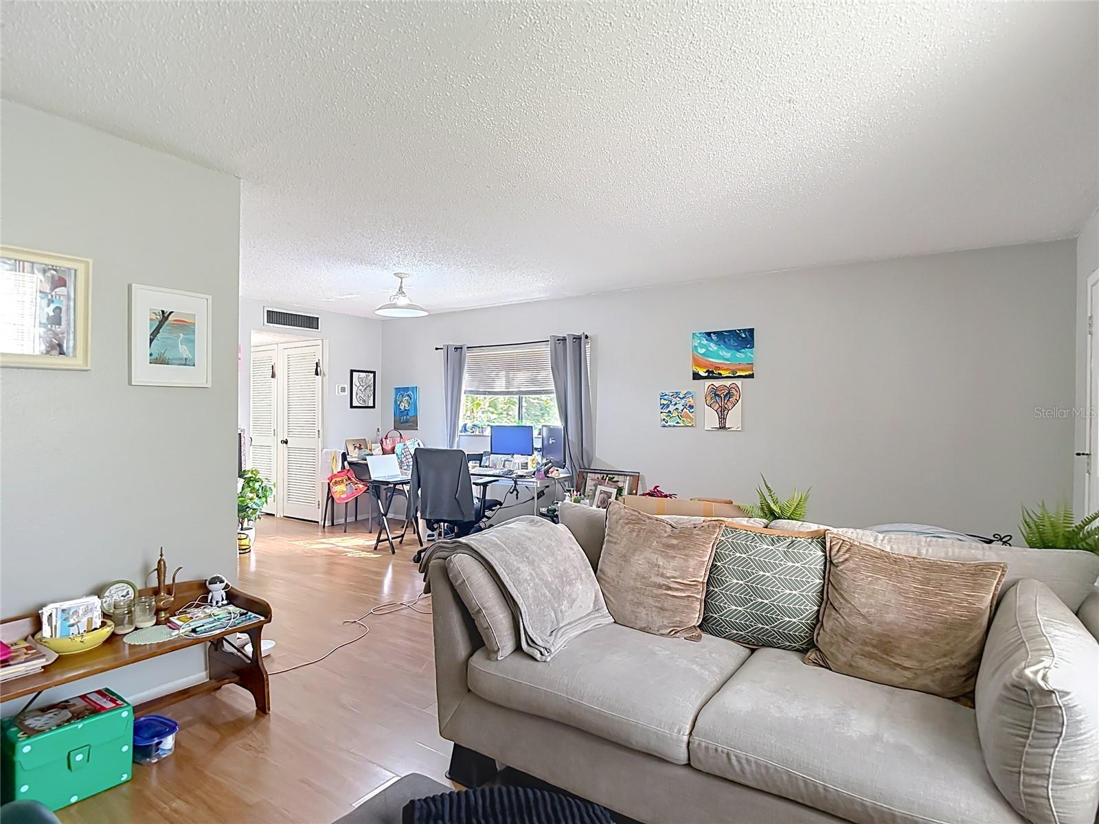 RAINTREE VILLAGE CONDO N - Residential