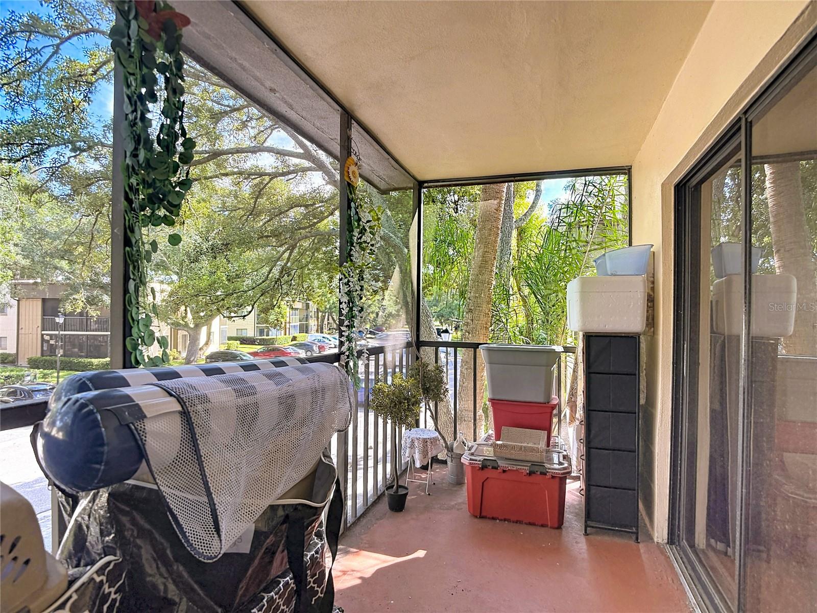RAINTREE VILLAGE CONDO N - Residential