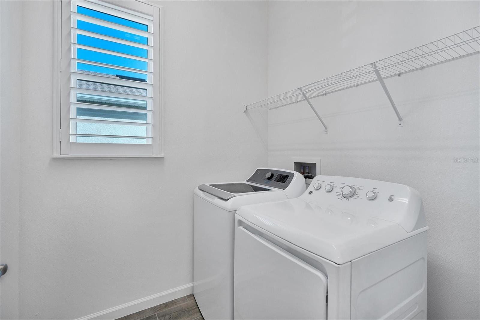 MIRABAY PARCELS 21 & 23 - Residential