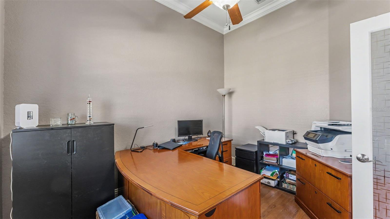 KINSLEY COURT - Residential