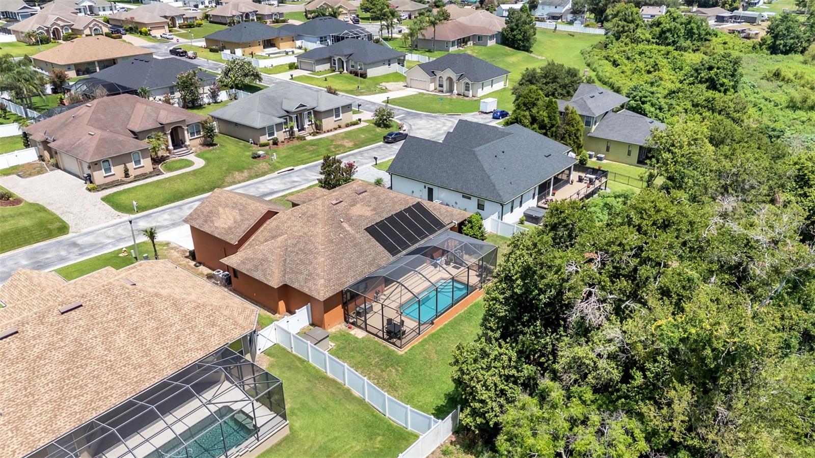 KINSLEY COURT - Residential