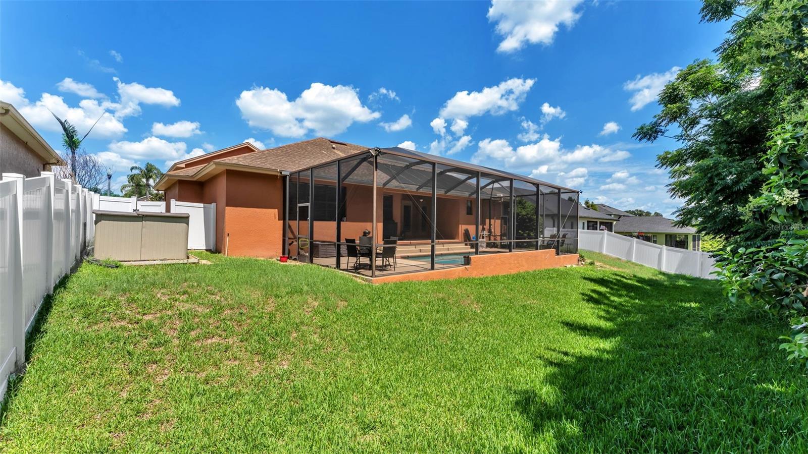 KINSLEY COURT - Residential