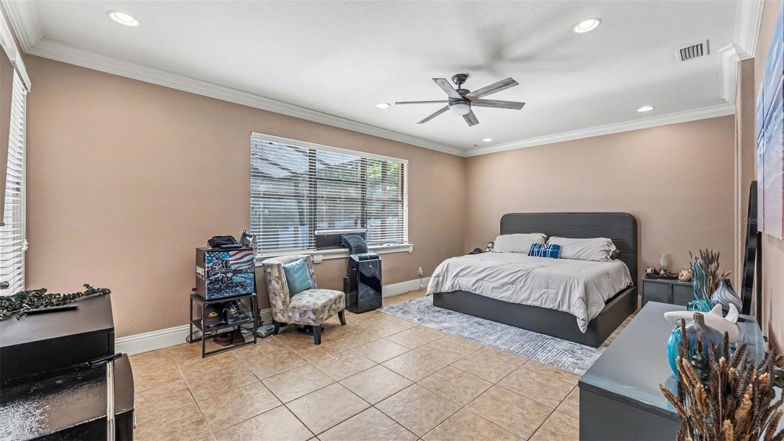 KINSLEY COURT - Residential