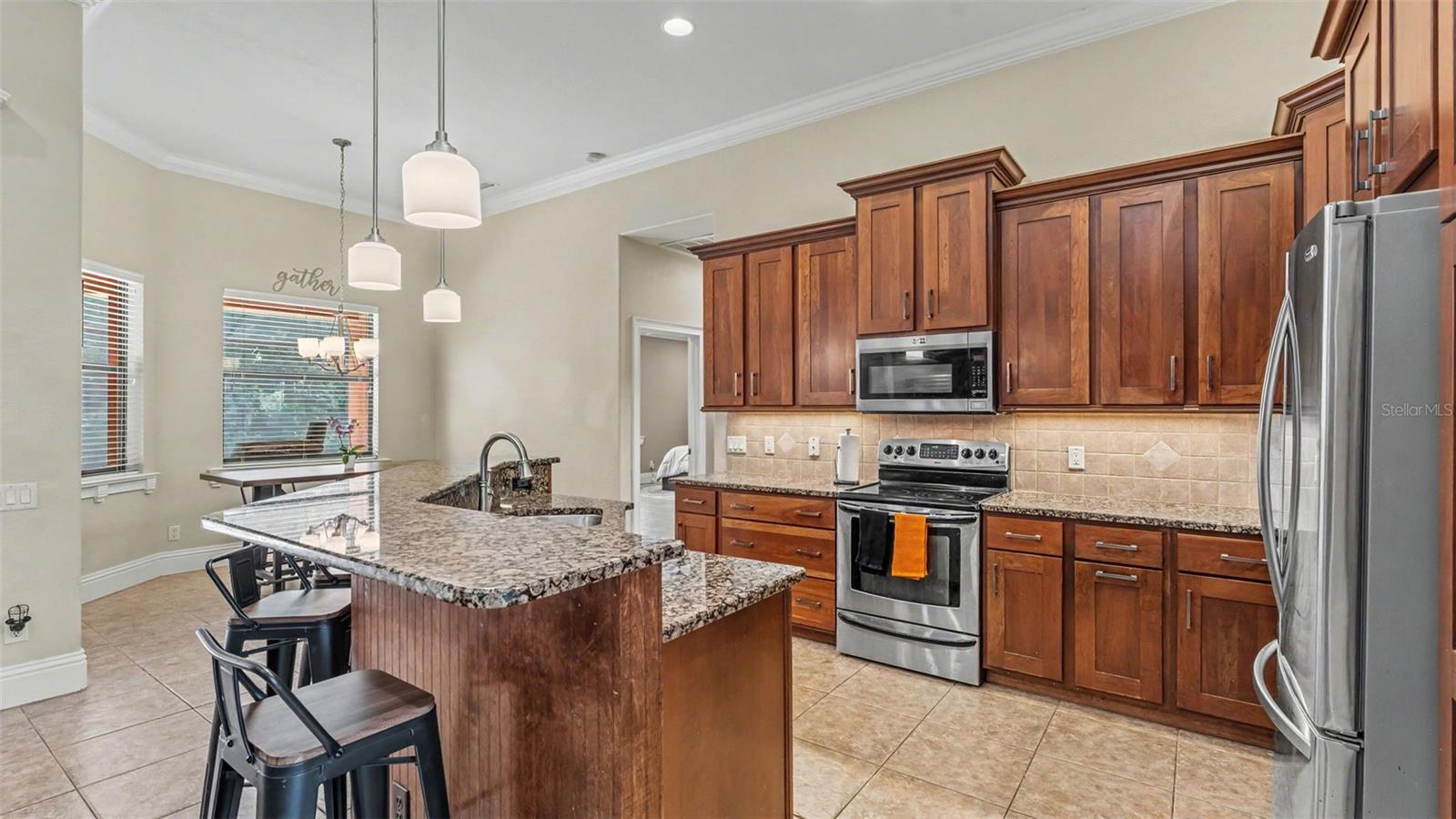 KINSLEY COURT - Residential