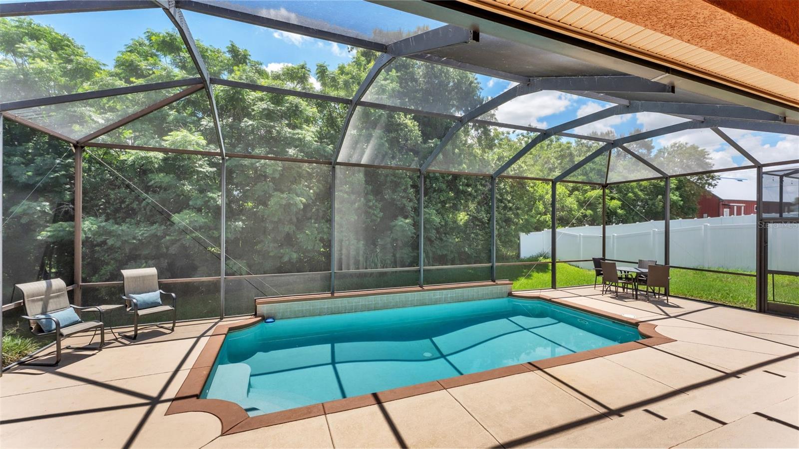 KINSLEY COURT - Residential