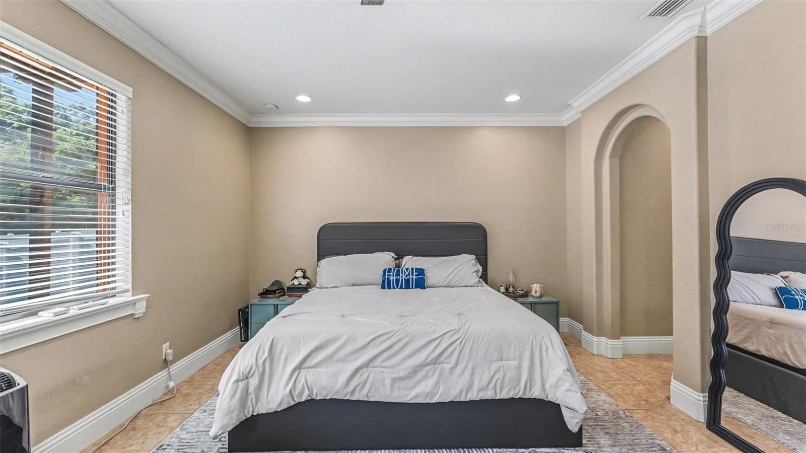 KINSLEY COURT - Residential