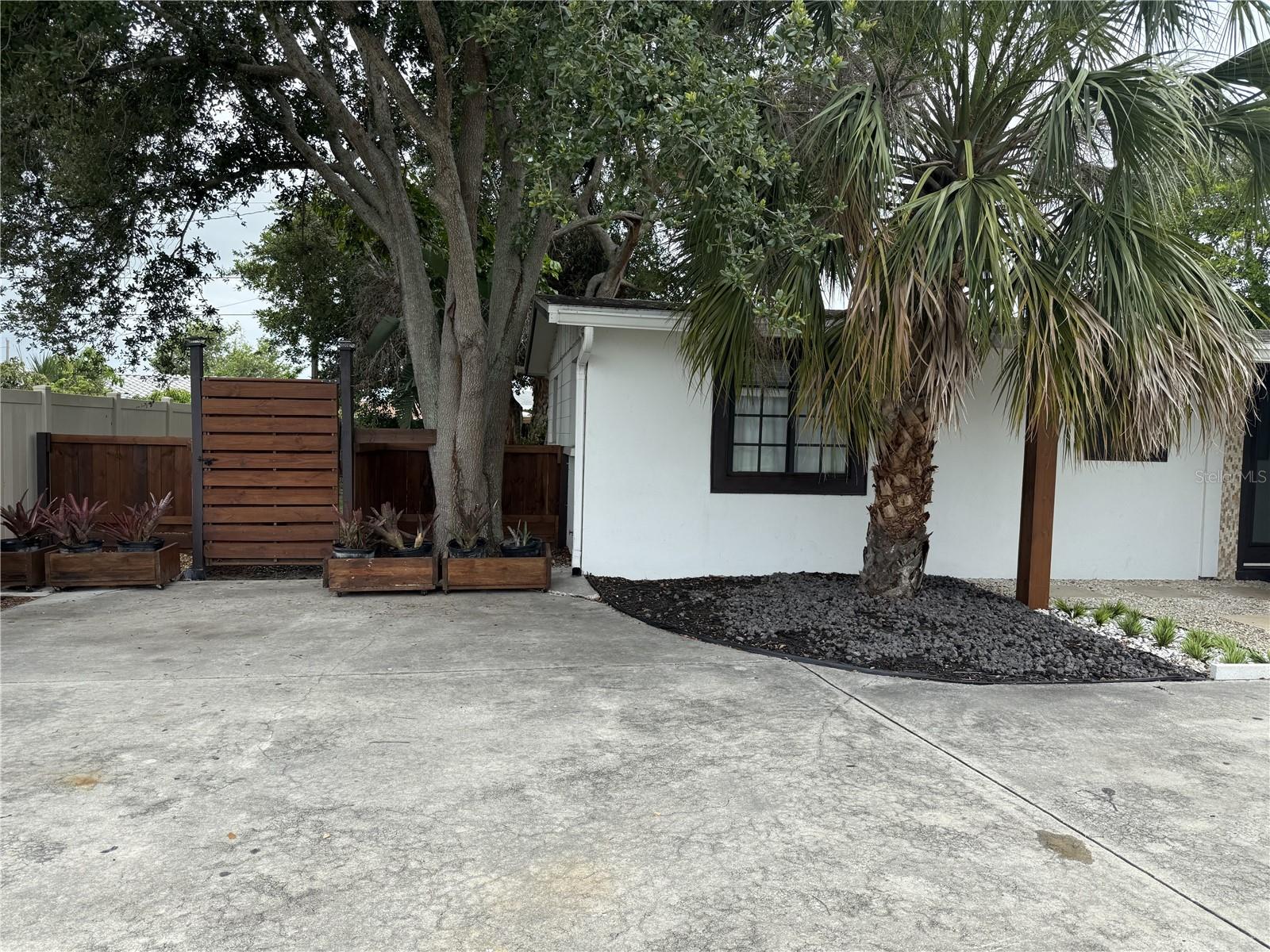 TANGELO PARK FIRST ADD - Residential