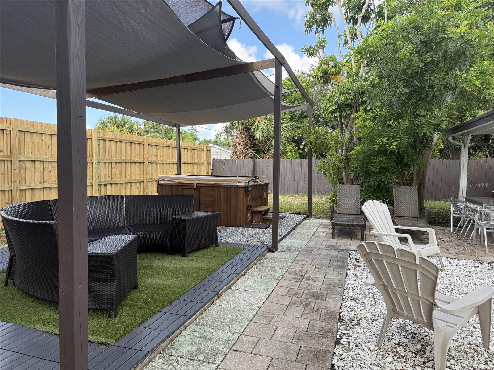 TANGELO PARK FIRST ADD - Residential