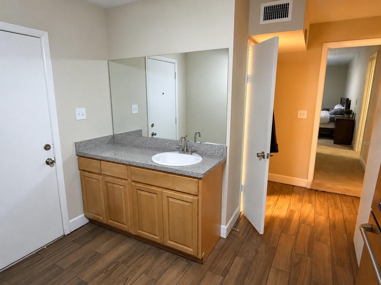 SOUTH SIDE PARK - Residential