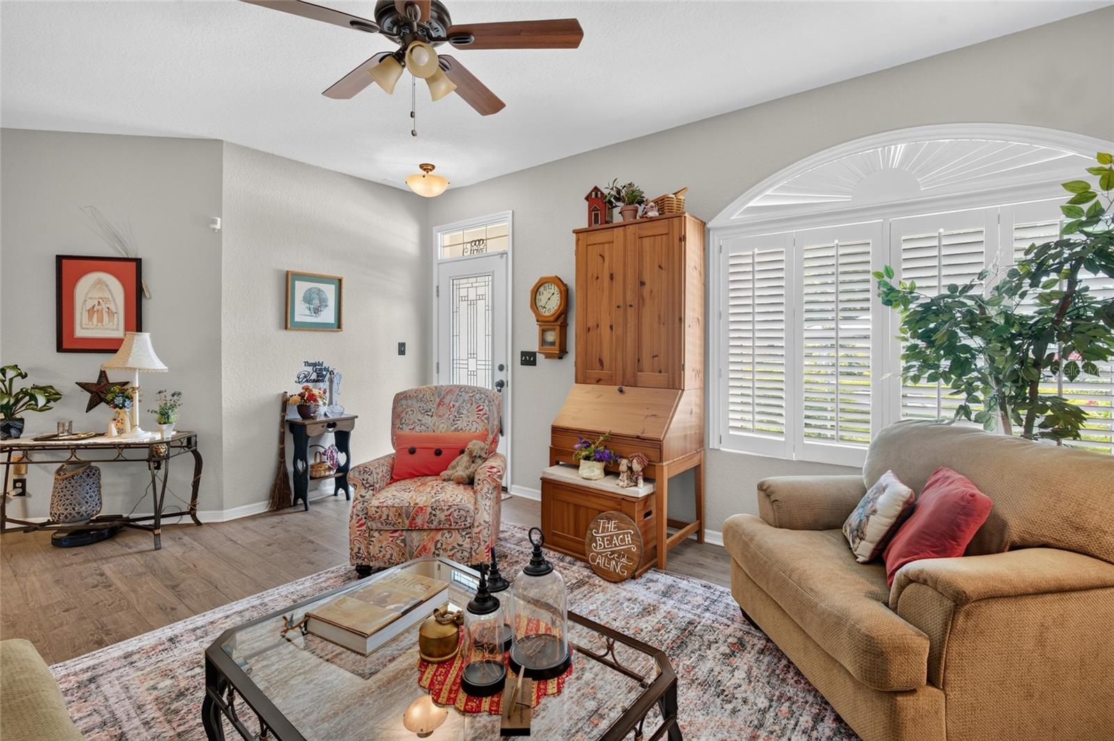 OAK RUN TIMBERGATE - Residential