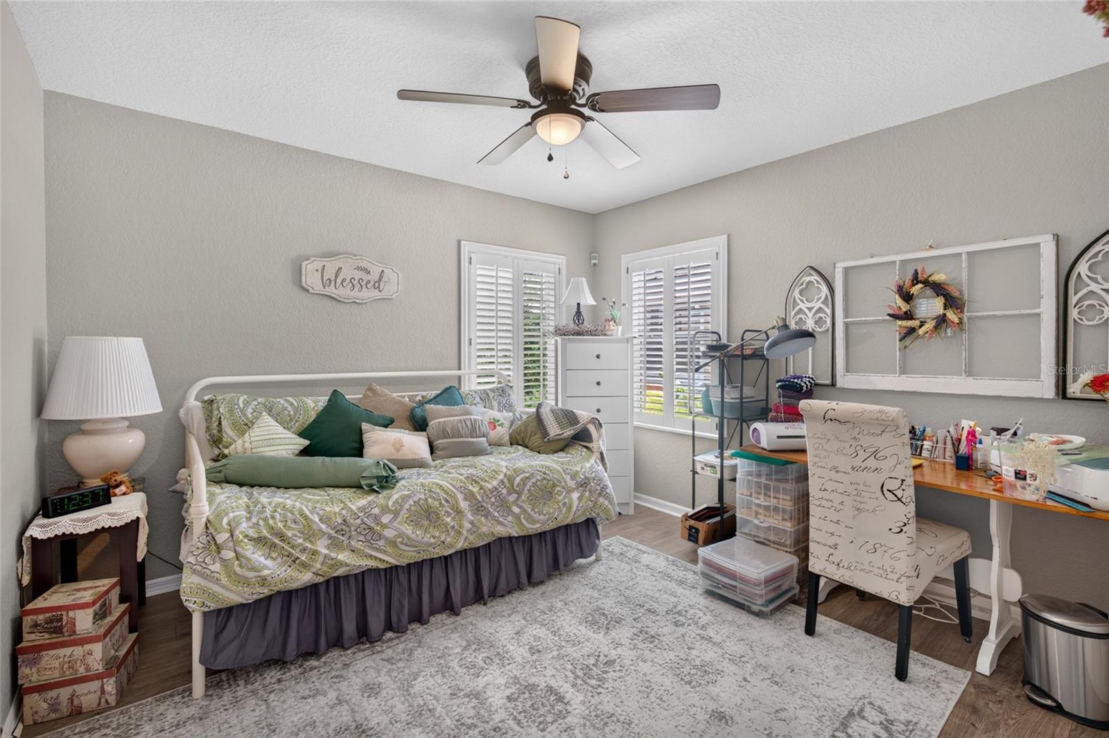 OAK RUN TIMBERGATE - Residential
