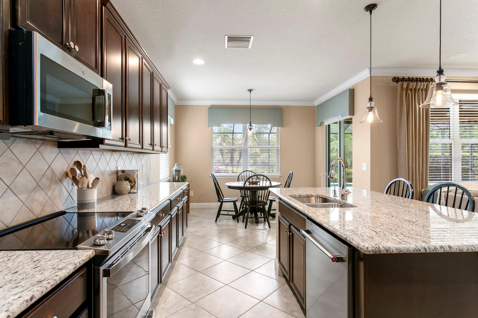 STONEBRIER PH 2B-1 PT - Residential