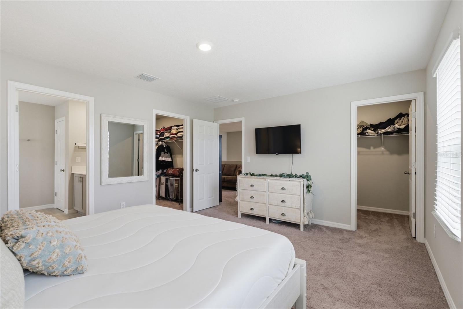 HAWKSTONE - Residential