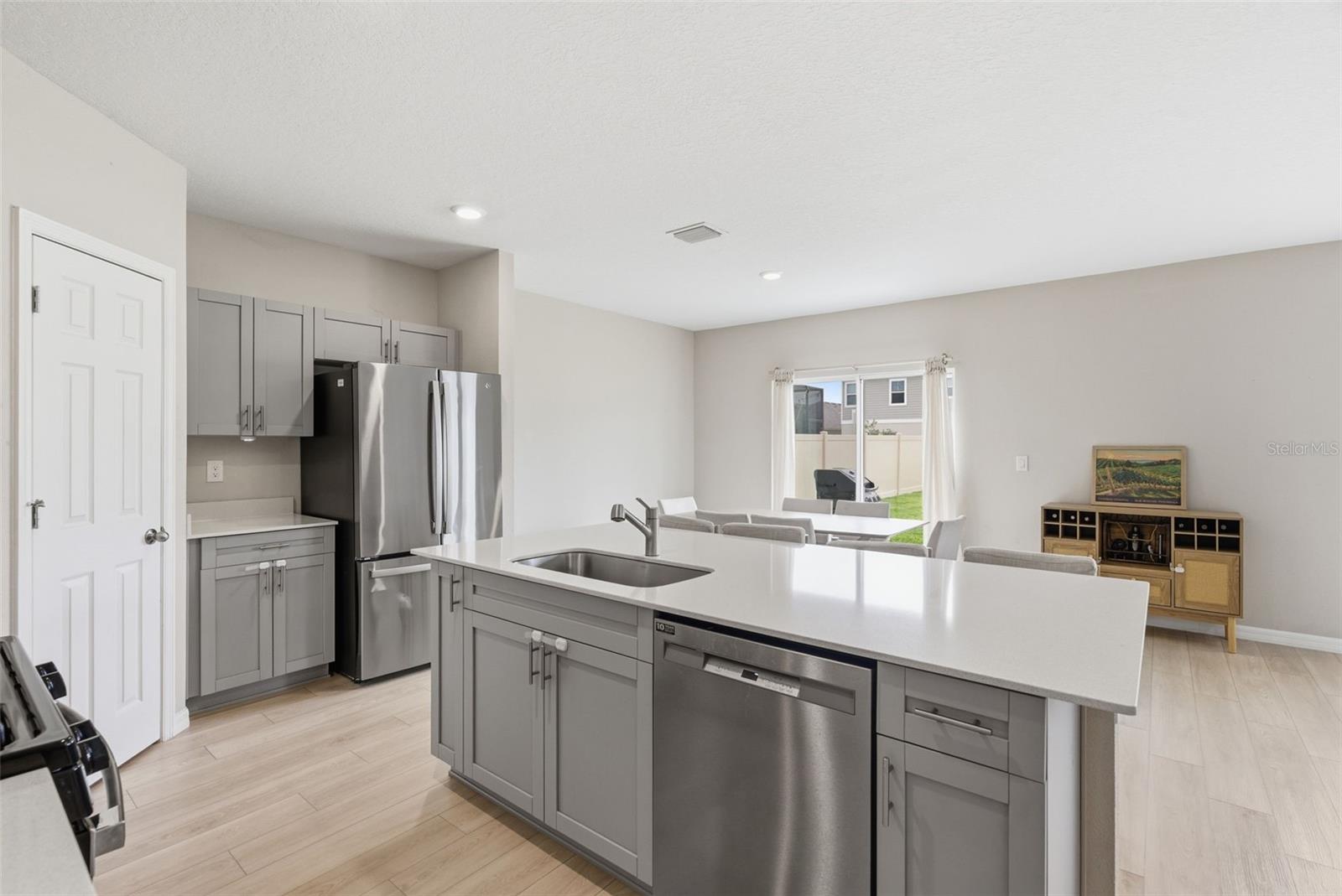 HAWKSTONE - Residential