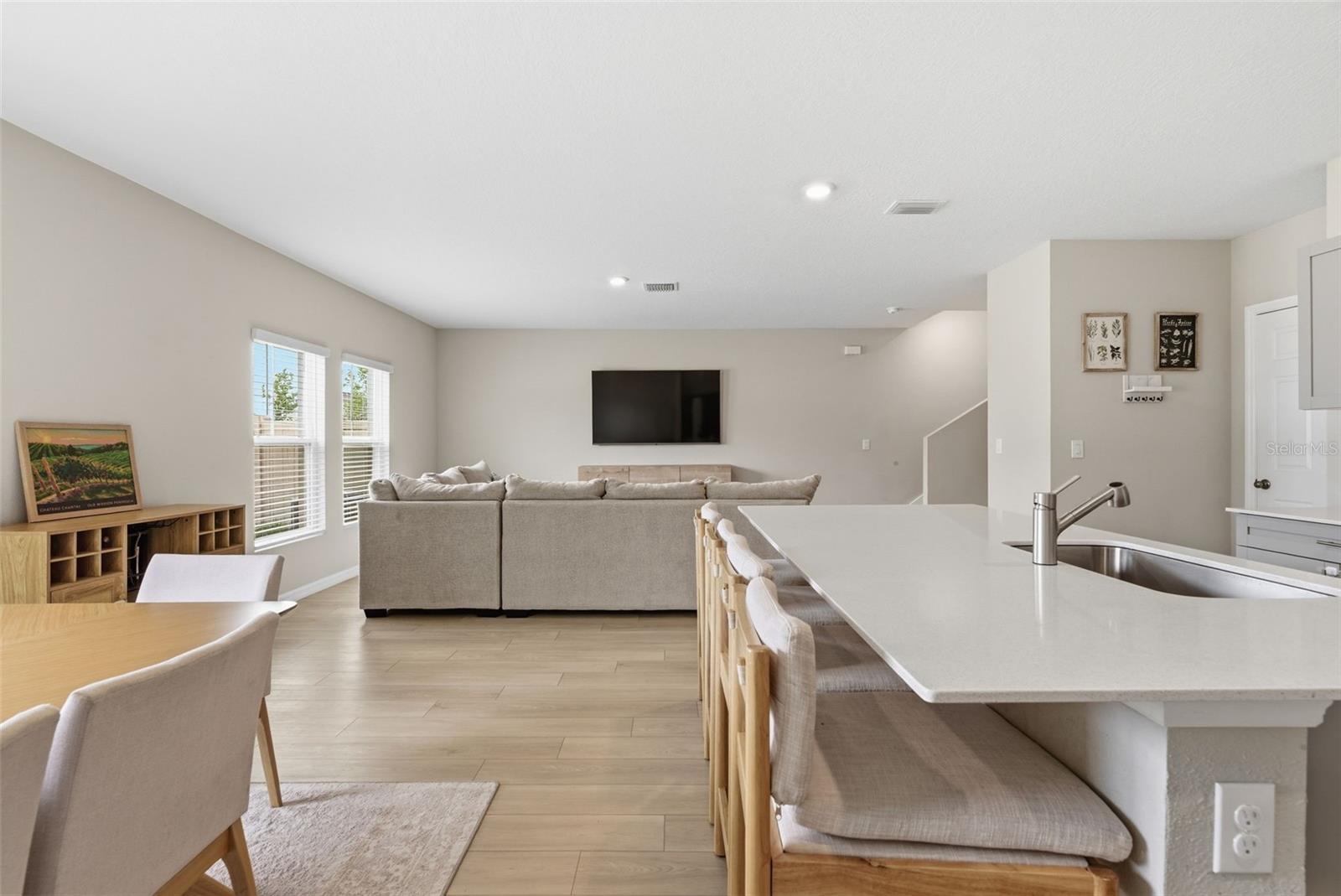 HAWKSTONE - Residential
