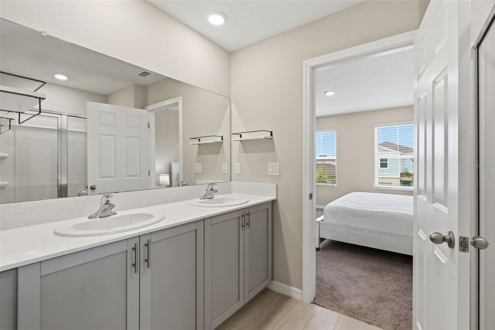 HAWKSTONE - Residential