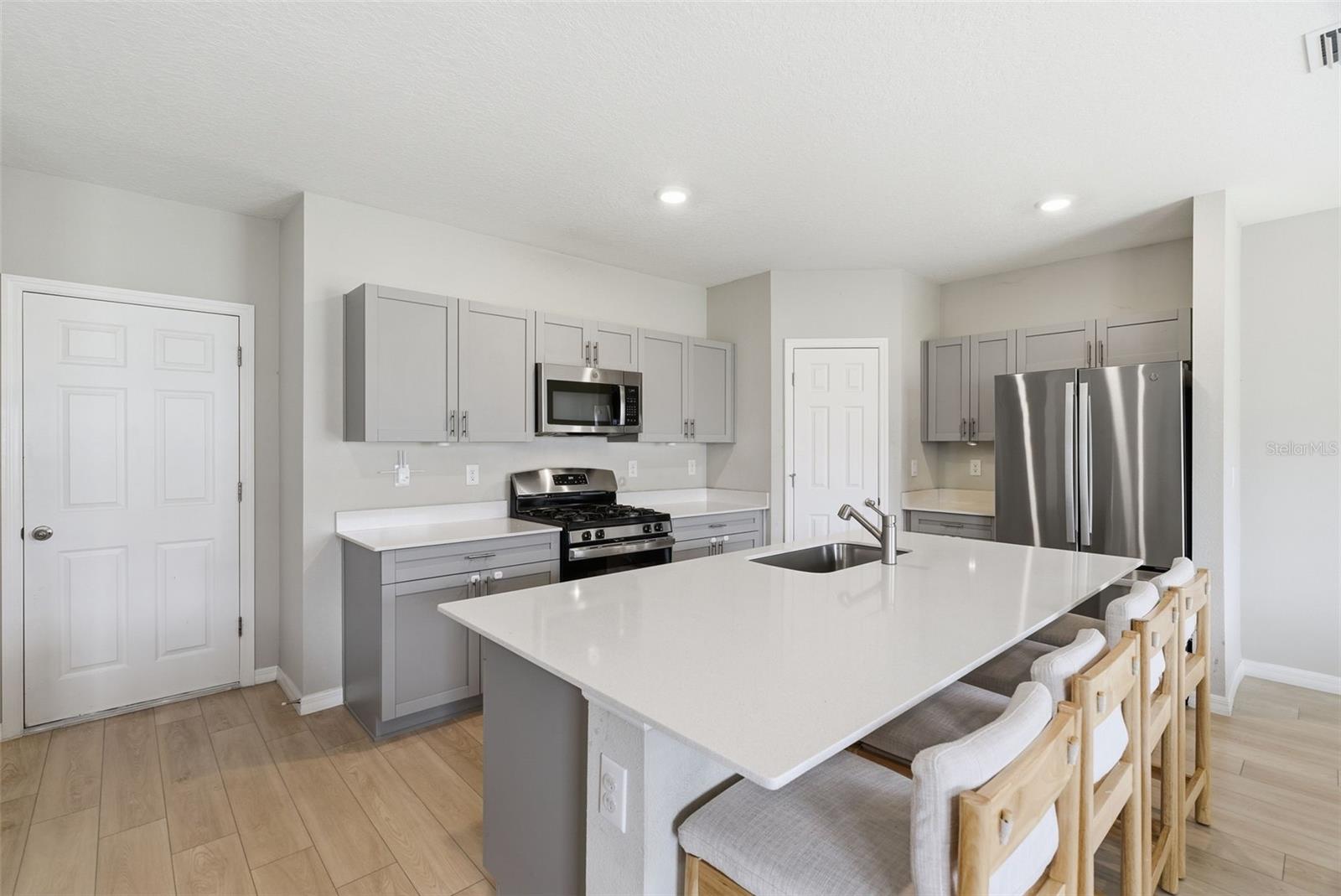 HAWKSTONE - Residential