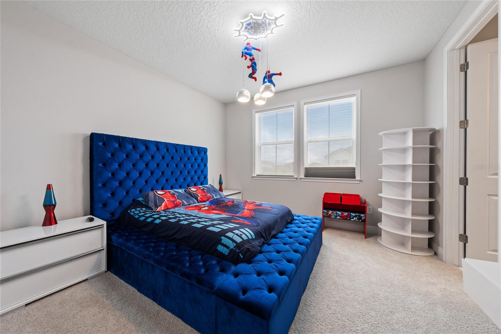 EAGLE CRK VLG J & K PH 2B1 - Residential Lease