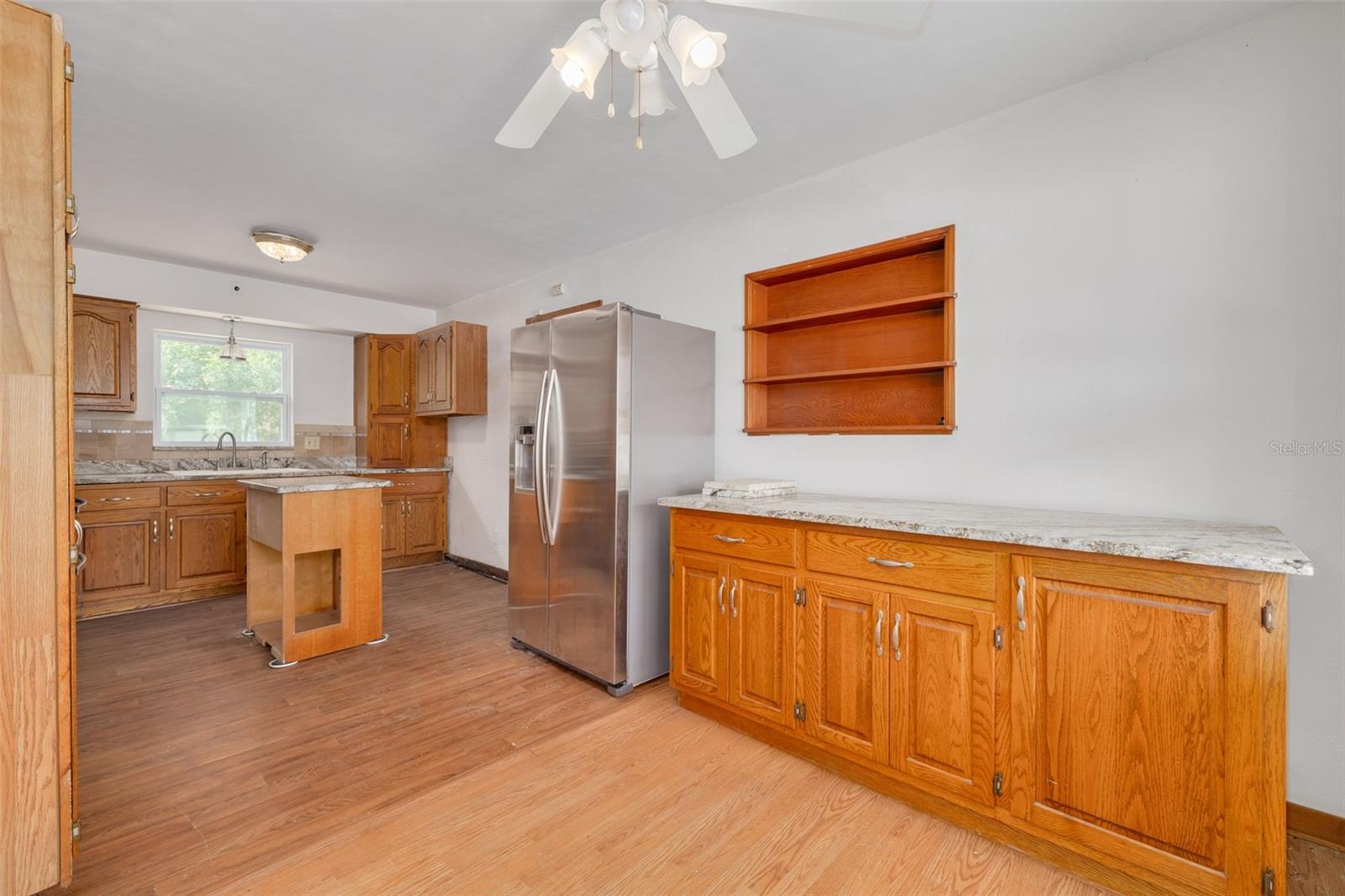 BAYOU HEIGHTS HANLONS - Residential