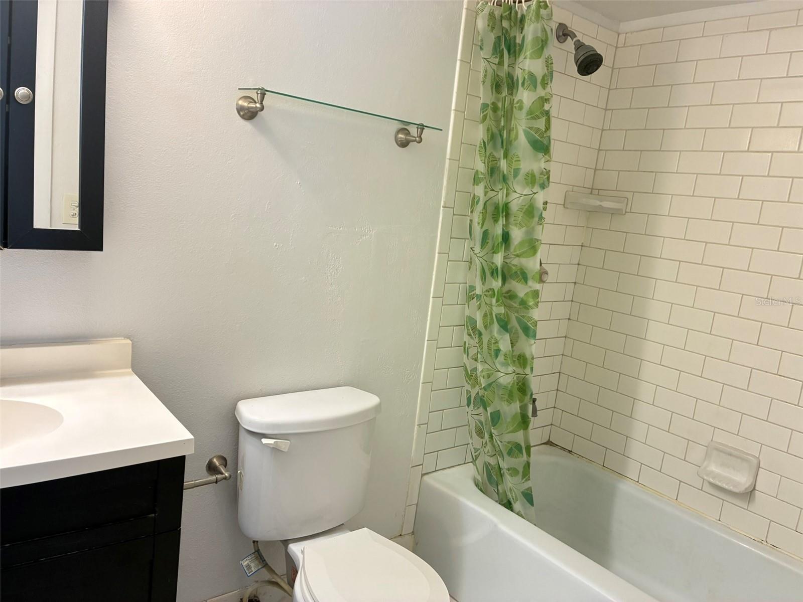 METRO/MICHIGAN PARK CONDO - Residential