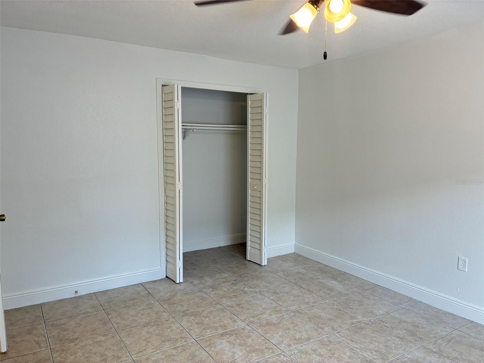 METRO/MICHIGAN PARK CONDO - Residential