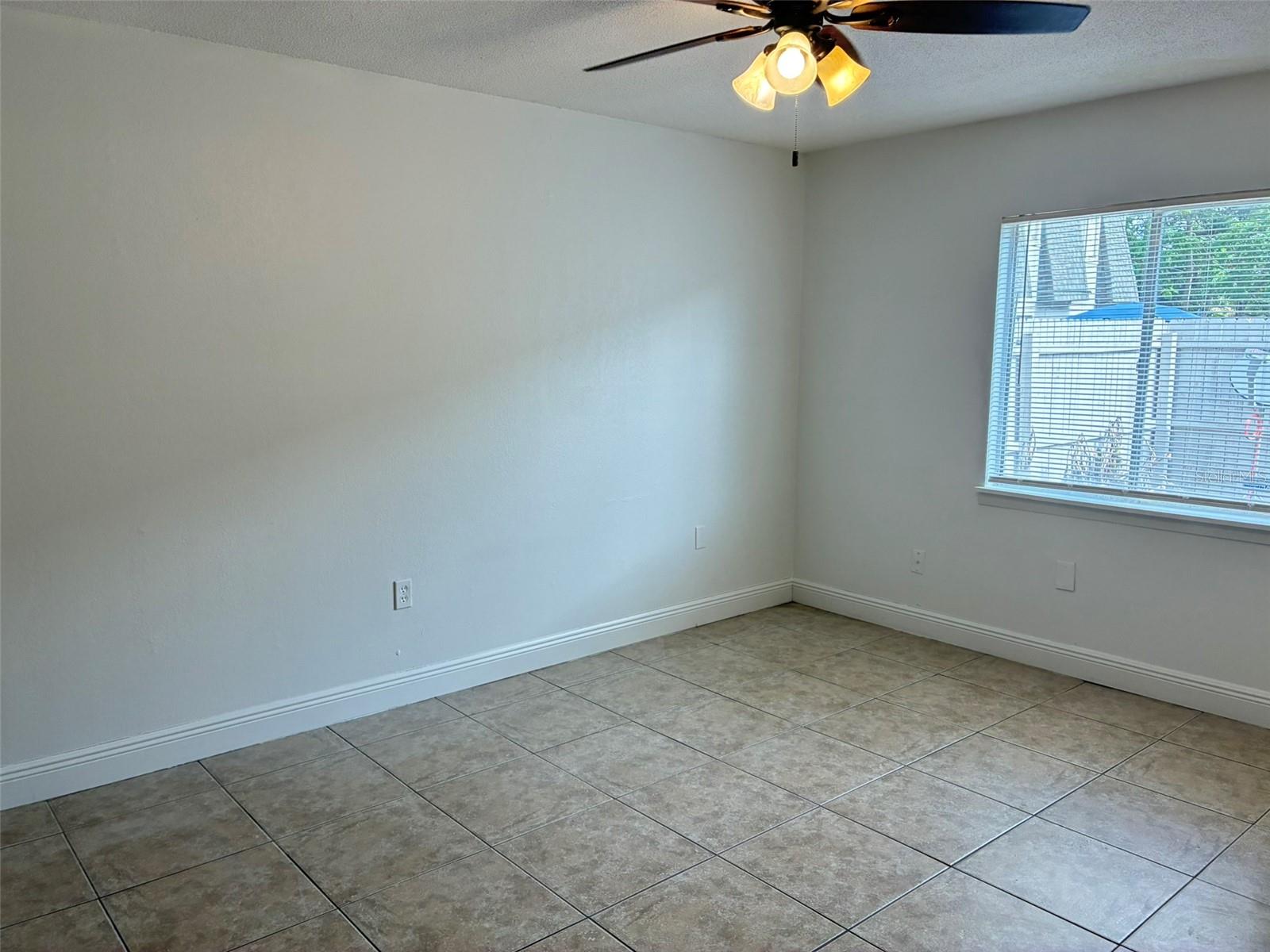 METRO/MICHIGAN PARK CONDO - Residential