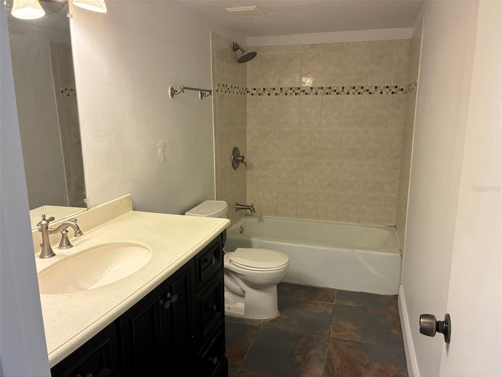 METRO/MICHIGAN PARK CONDO - Residential