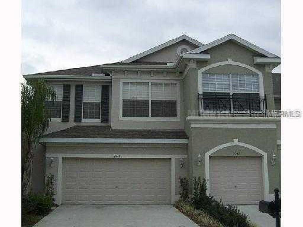 HUNTINGTON RIDGE TWNHMS - Residential Lease