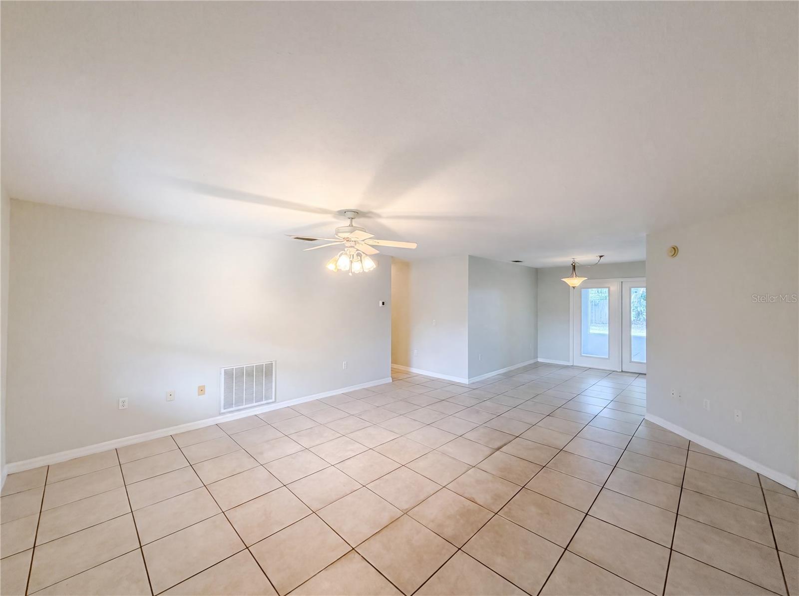 CROOKED LAKE PARK TR 05 - Residential