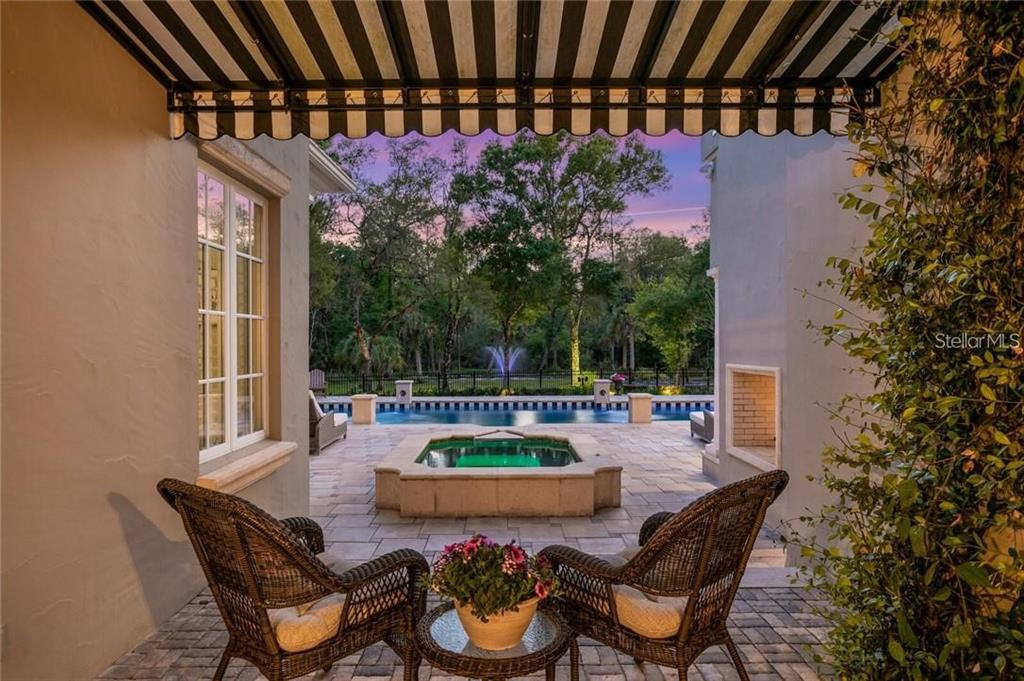TAMPA PALMS - Residential