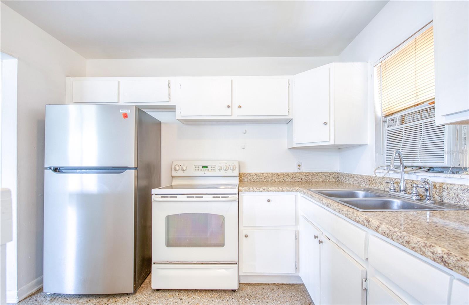 ALTMAN COLBY LAKE SUB - Residential