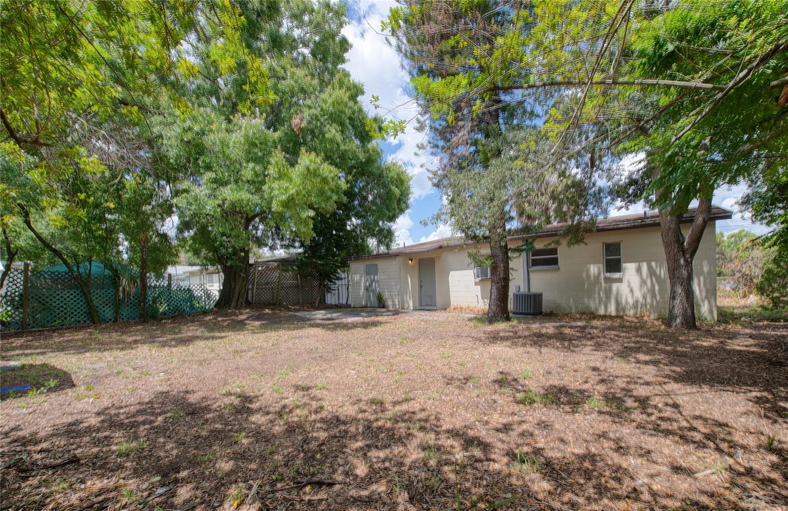 ALTMAN COLBY LAKE SUB - Residential