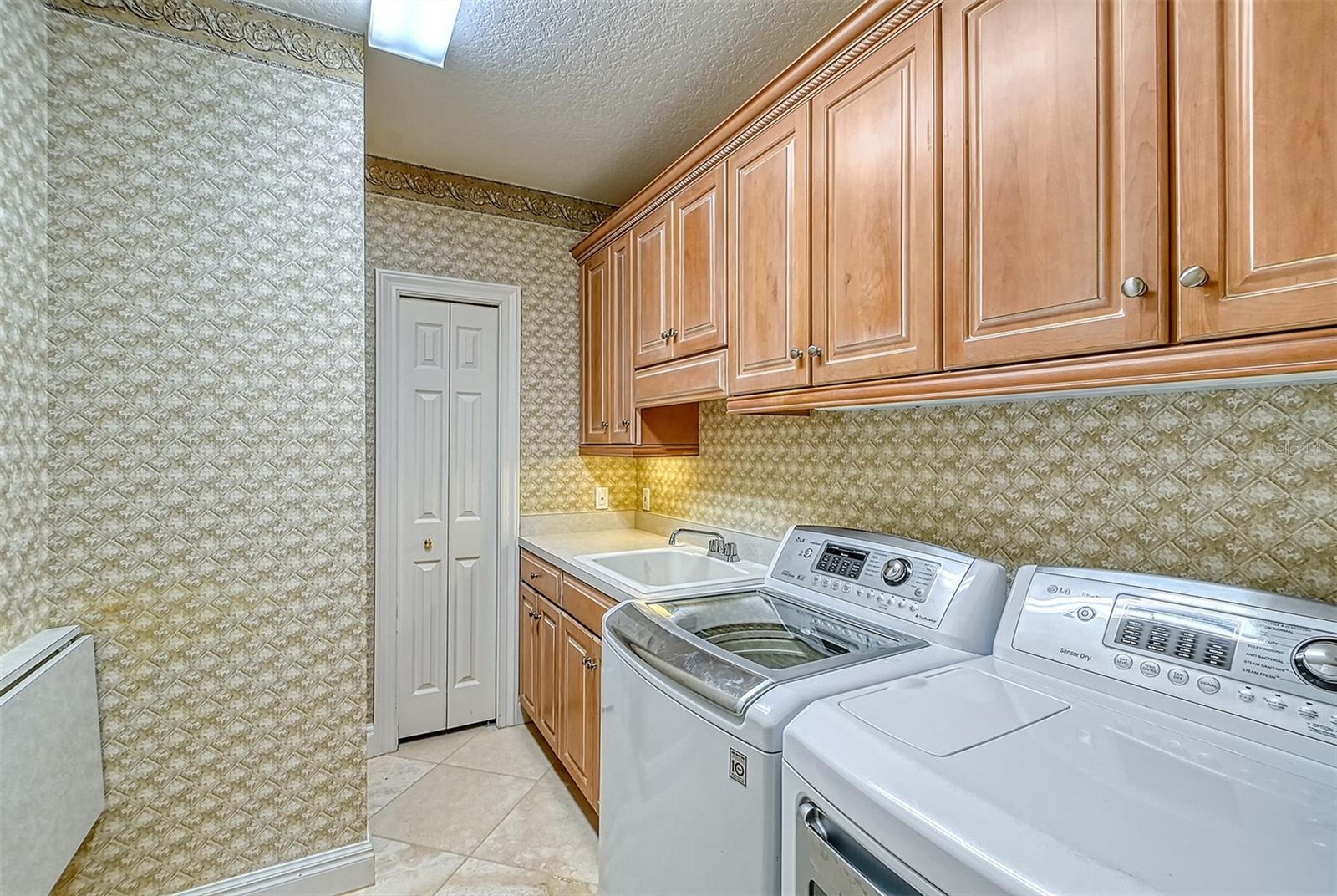 OAKS - Residential