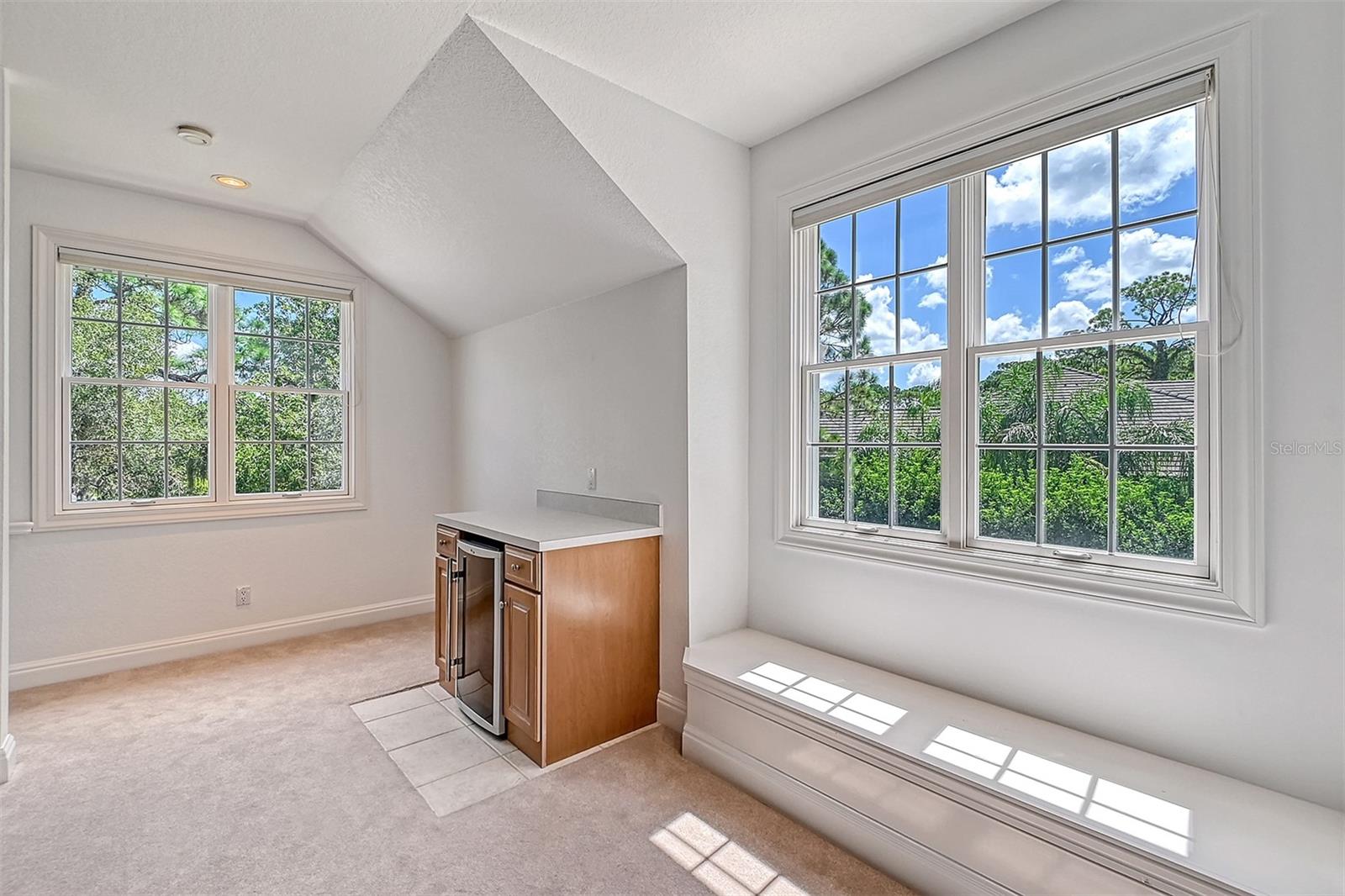 OAKS - Residential
