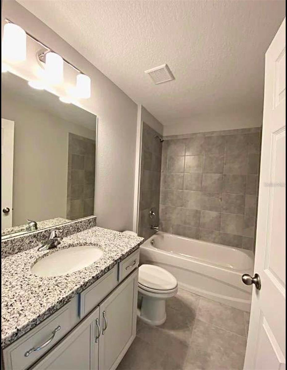 PALM COAST/EASTHAMPTON SEC 34 - Residential Income
