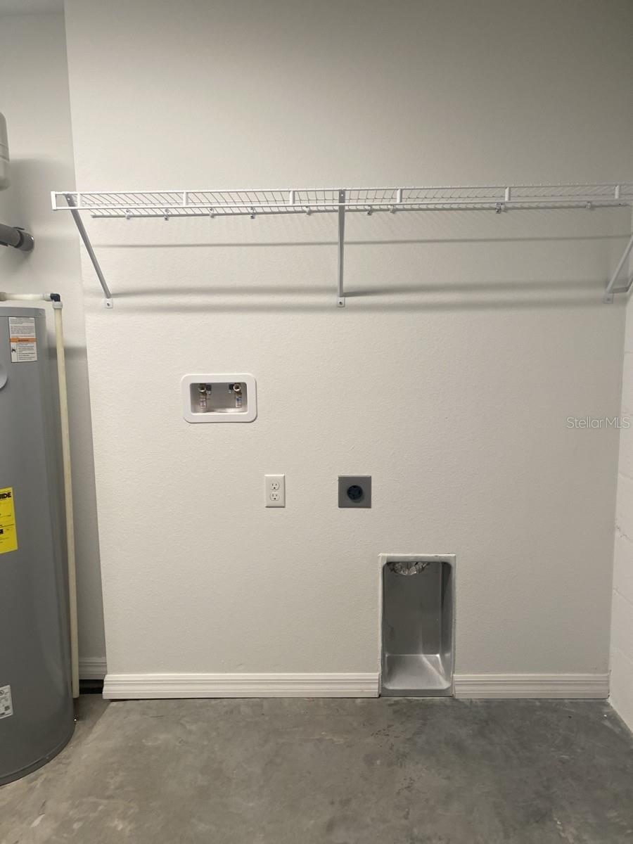 PALM COAST/EASTHAMPTON SEC 34 - Residential Income
