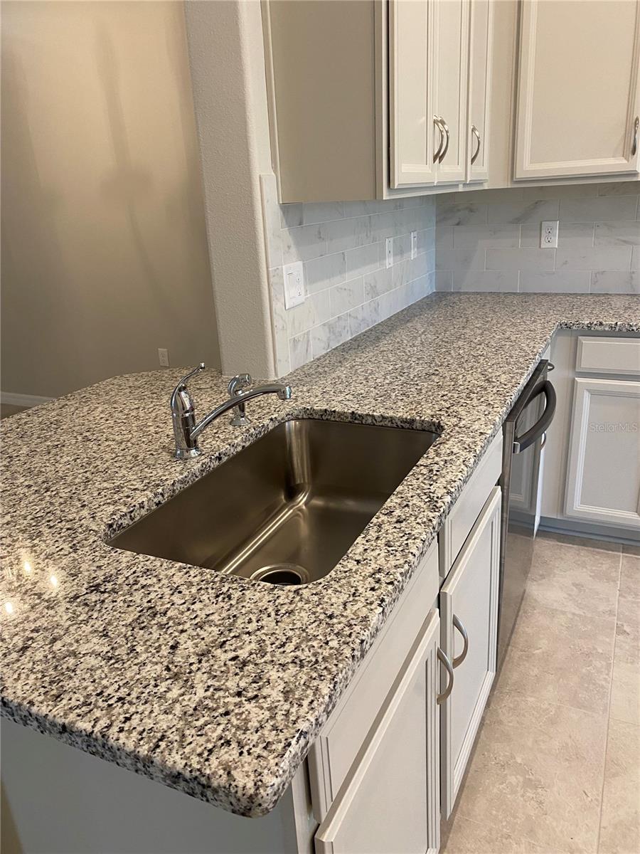 PALM COAST/EASTHAMPTON SEC 34 - Residential Income