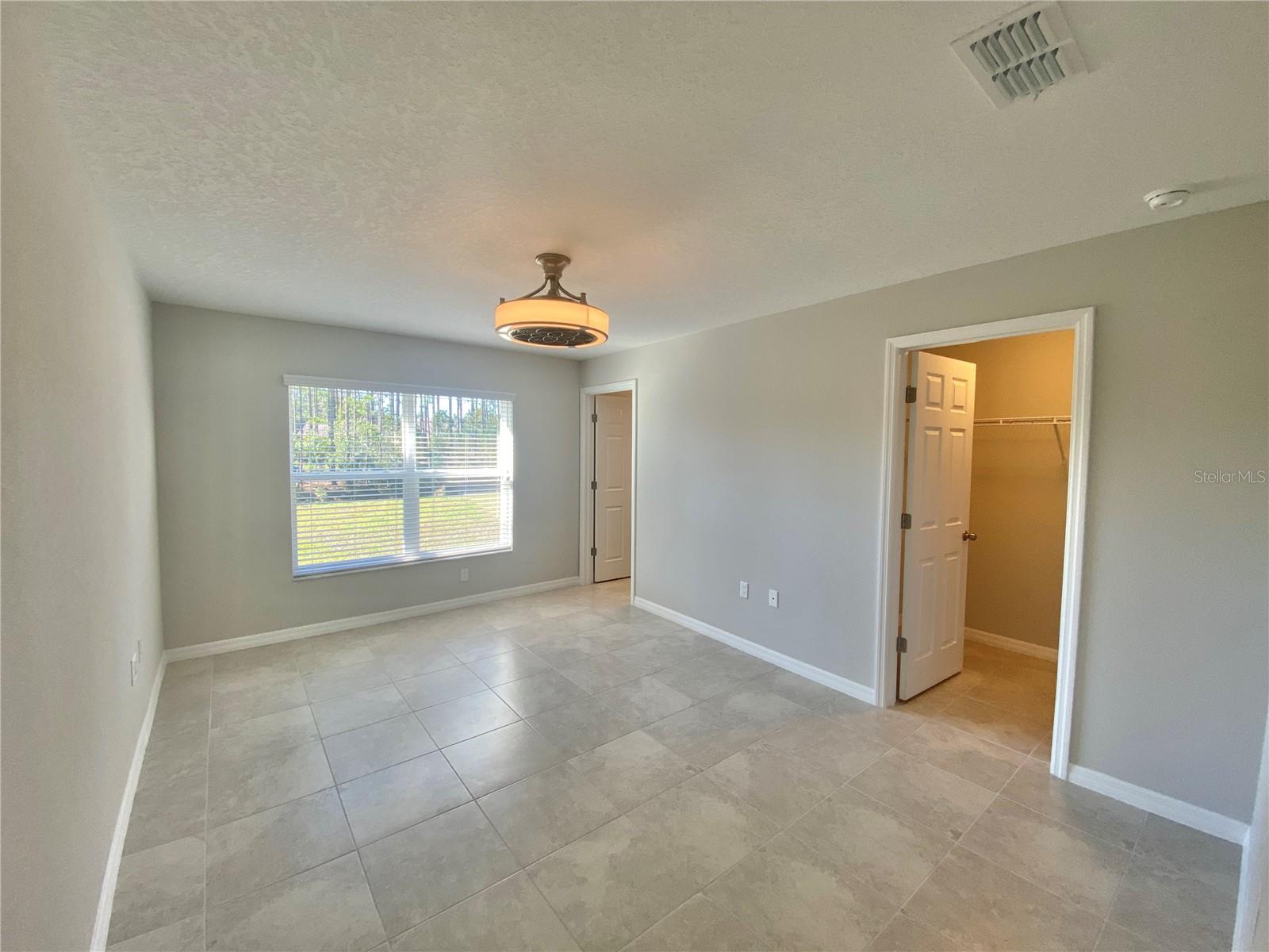 PALM COAST/EASTHAMPTON SEC 34 - Residential Income