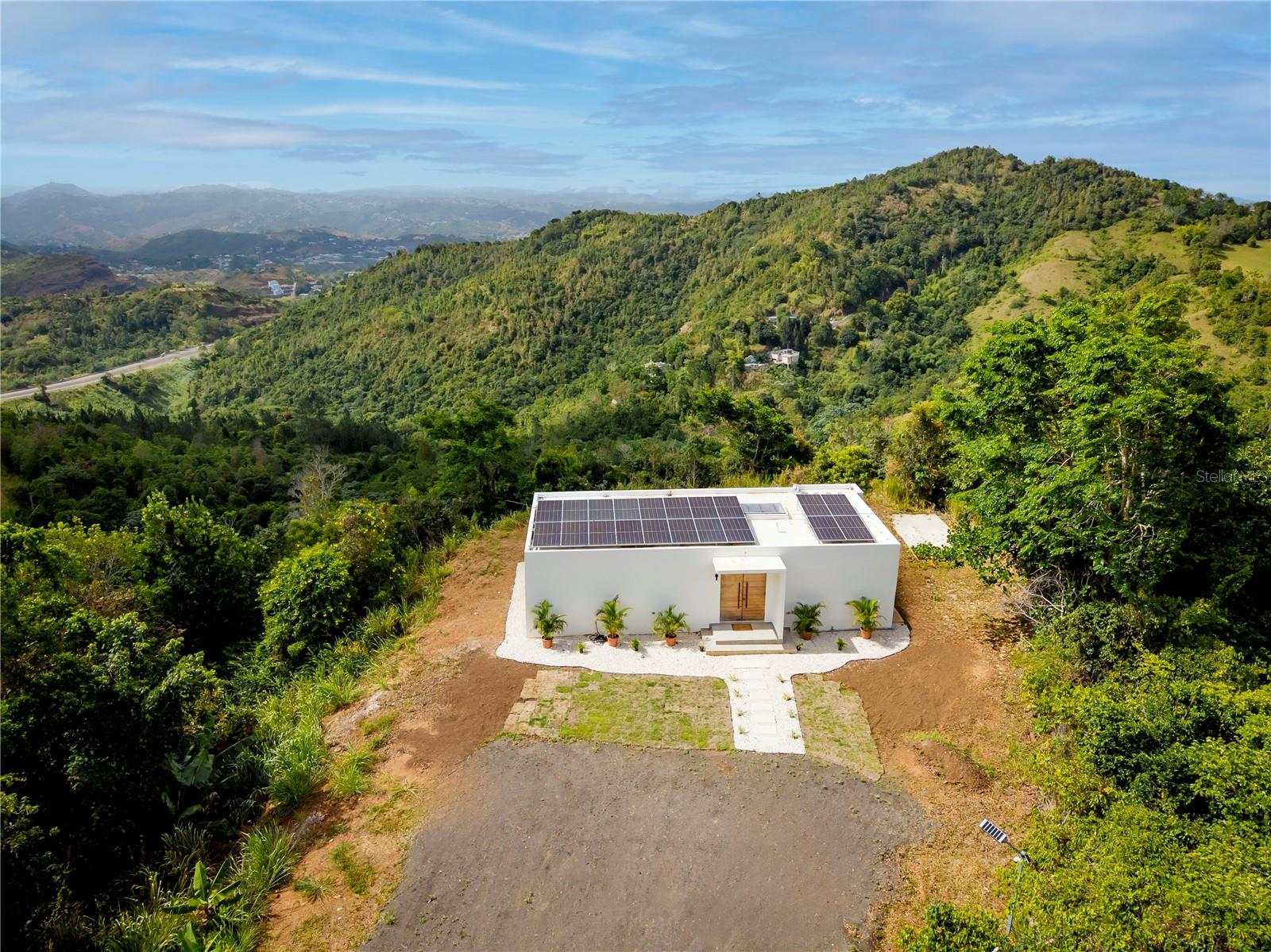 BO SUMIDO CARRETERA 7737 KM 1 6 CAYEY PUERTO RICO - Residential