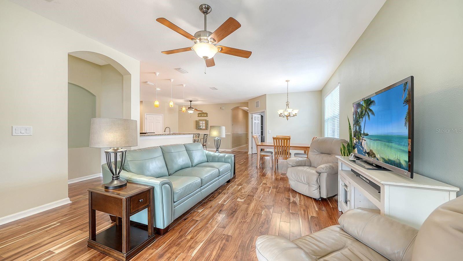 VENTURA VILLAGE - Residential