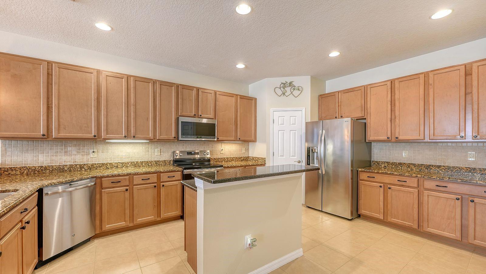 VENTURA VILLAGE - Residential