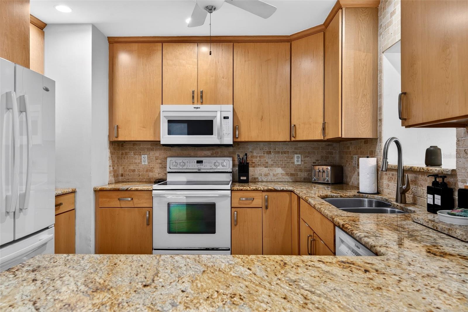 DENHAM ACRES - Residential