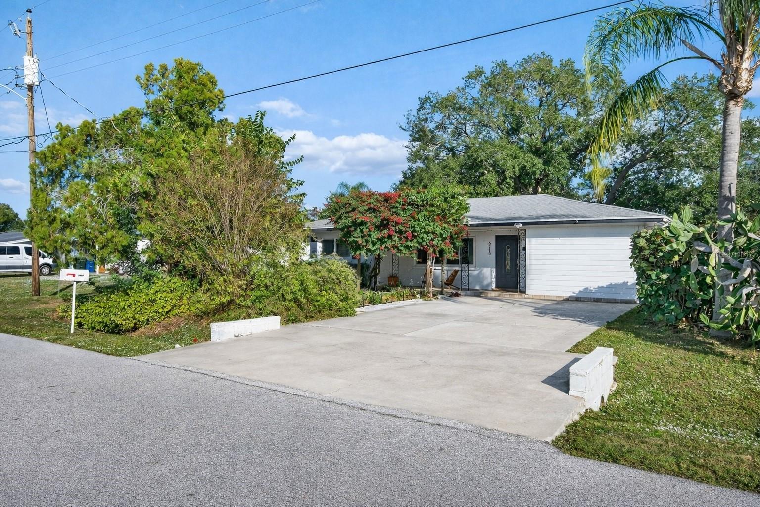 DENHAM ACRES - Residential