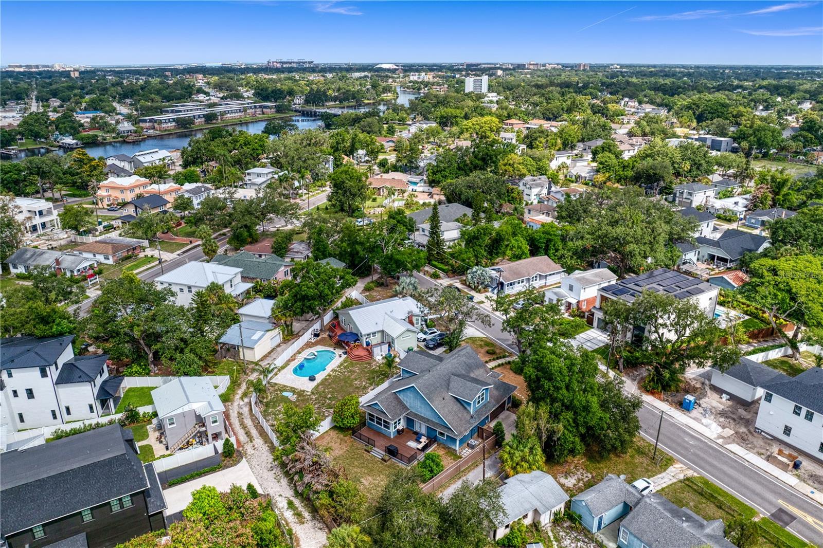 RIDGEWOOD PARK - Residential