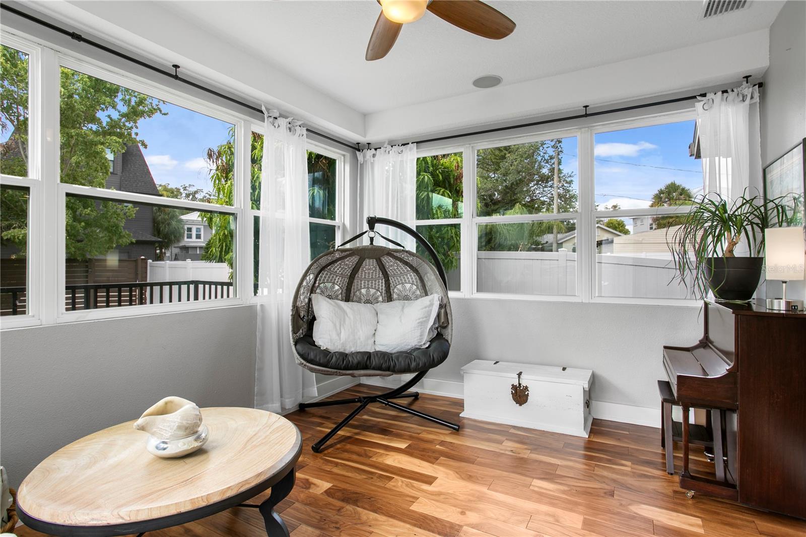 RIDGEWOOD PARK - Residential
