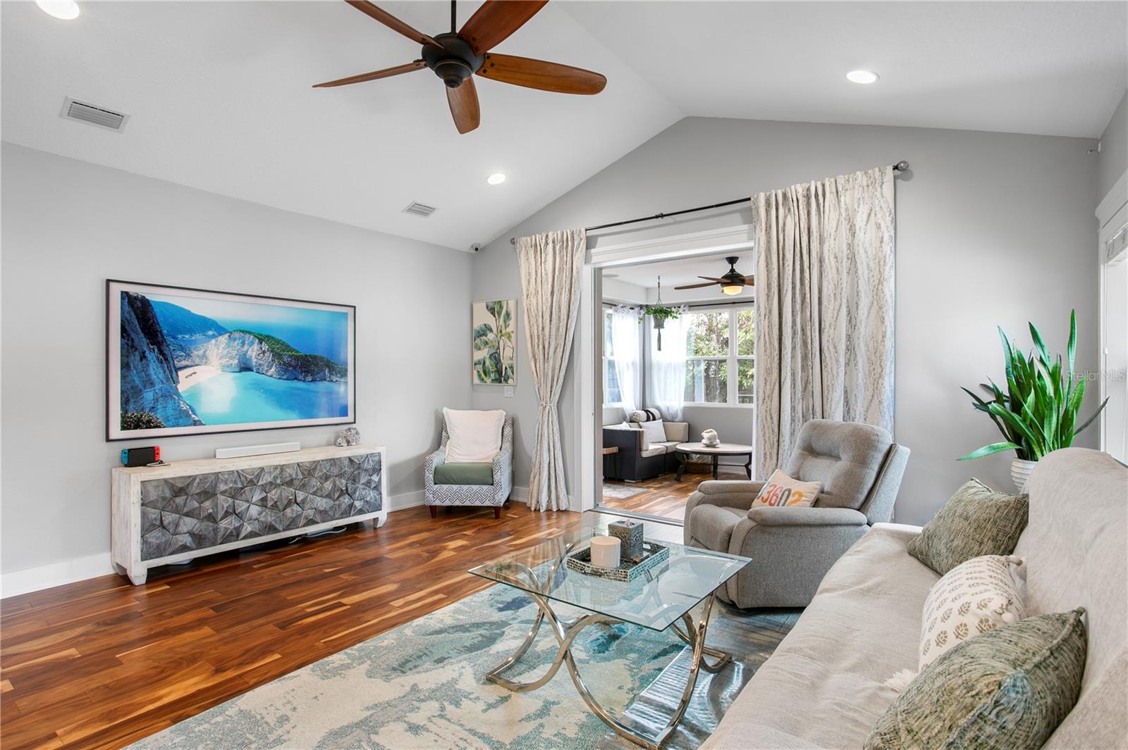 RIDGEWOOD PARK - Residential